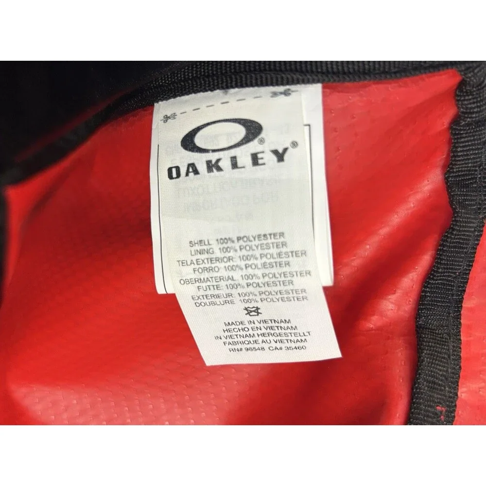 Oakley duffel bag